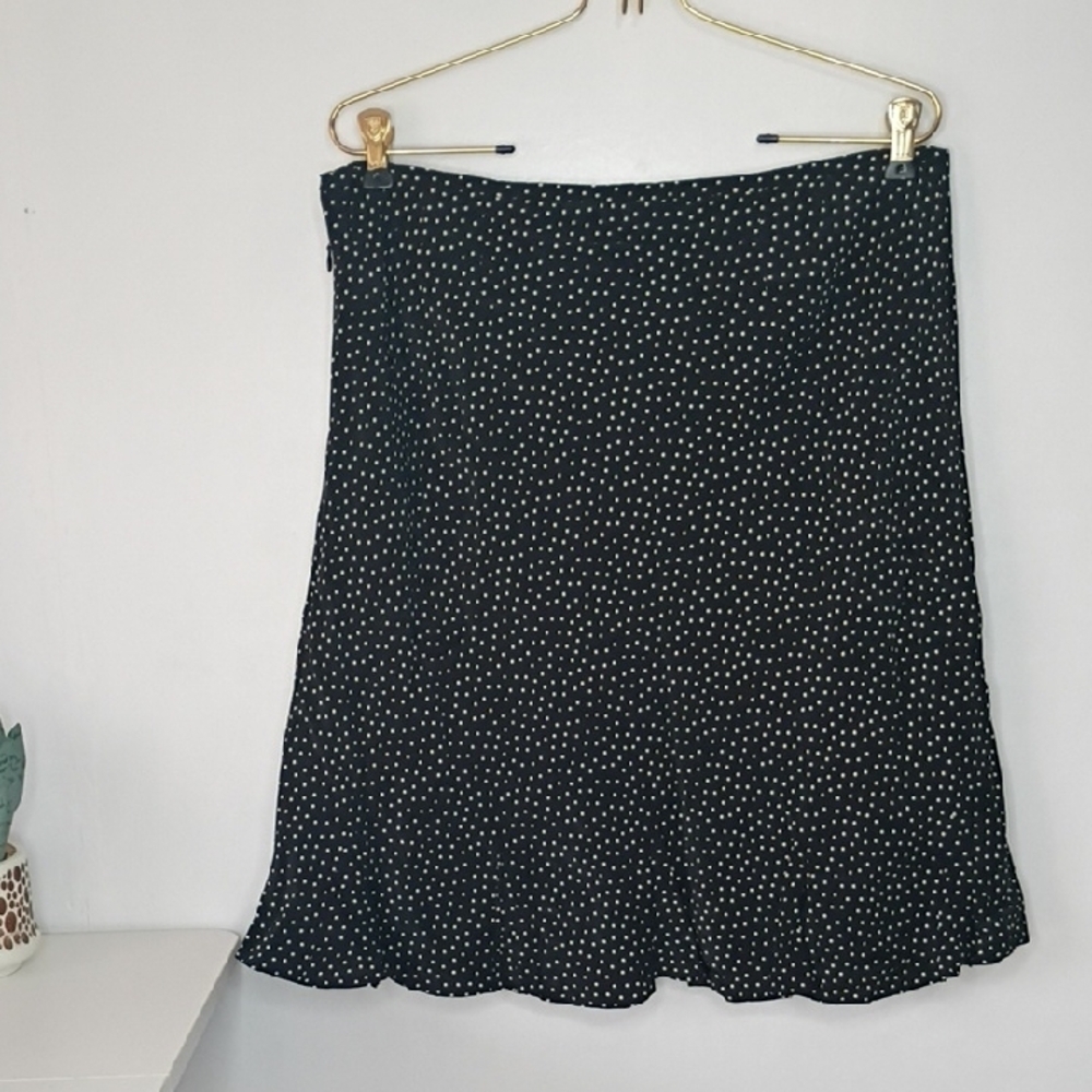 Ann Taylor LOFT Black White Polka Dot Silk Midi Skirt Size 12 Ruffled Hem 100% - Picture 7 of 8